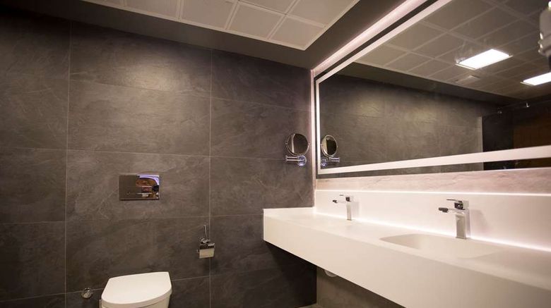 <b>Days Hotel by Wyndham Cankaya Room</b>. Images powered by <a href="https://iceportal.shijigroup.com/" title="IcePortal" target="_blank">IcePortal</a>.
