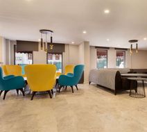 Days Hotel by Wyndham Cankaya Lobby