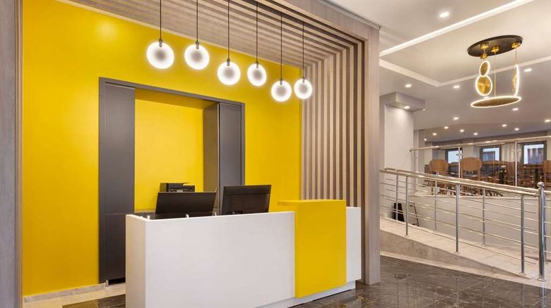 <b>Days Hotel by Wyndham Cankaya Lobby</b>. Images powered by <a href="https://iceportal.shijigroup.com/" title="IcePortal" target="_blank">IcePortal</a>.