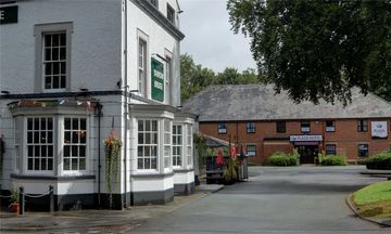 Plaza Chorley, Sure Hotel Coll by BW