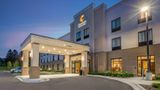 <b>Comfort Inn & Suites Clarkston Exterior</b>. Images powered by <a href="https://iceportal.shijigroup.com/" title="IcePortal" target="_blank">IcePortal</a>.
