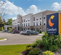 Comfort Inn & Suites Clarkston Exterior