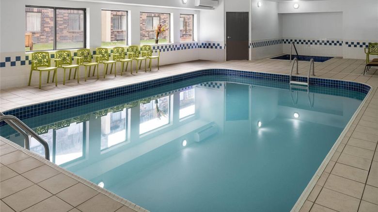<b>Travelodge by Wyndham Fargo Pool</b>. Images powered by <a href="https://iceportal.shijigroup.com/" title="IcePortal" target="_blank">IcePortal</a>.