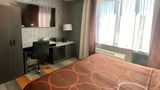 Super 8 by Wyndham Brooklyn Williamsburg Room