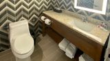 Super 8 by Wyndham Brooklyn Williamsburg Room