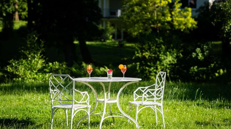 <b>Parkhotel Am Taunus Exterior</b>. Images powered by <a href="https://iceportal.shijigroup.com/" title="IcePortal" target="_blank">IcePortal</a>.