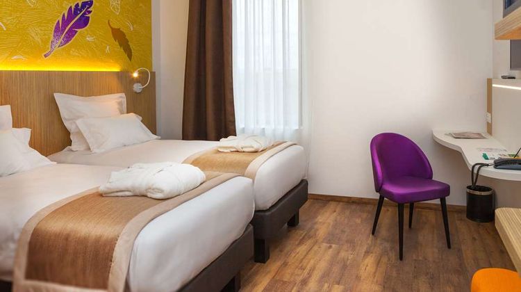 Kyriad Prestige Amiens Poulainville Room