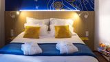 Kyriad Prestige Amiens Poulainville Suite
