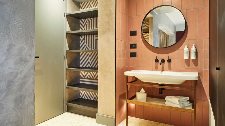 <b>Hotel Villa Pamphili Roma Suite</b>. Images powered by <a href="https://iceportal.shijigroup.com/" title="IcePortal" target="_blank">IcePortal</a>.