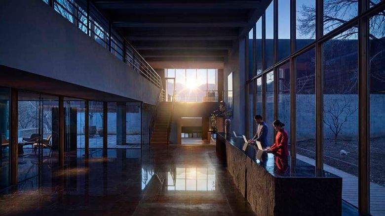 <b>Commune by The Great Wall Lobby</b>. Images powered by <a href="https://iceportal.shijigroup.com/" title="IcePortal" target="_blank">IcePortal</a>.