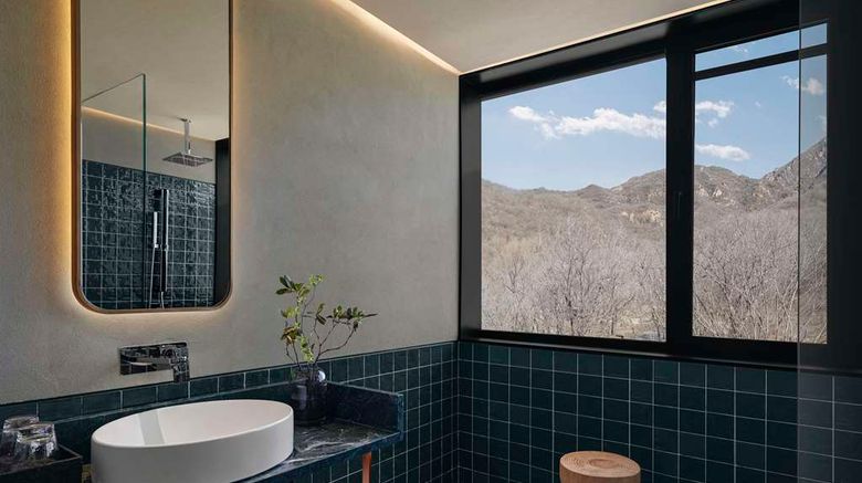 <b>Commune by The Great Wall Room</b>. Images powered by <a href="https://iceportal.shijigroup.com/" title="IcePortal" target="_blank">IcePortal</a>.