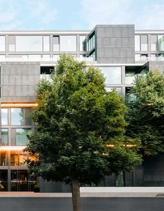 Kpm Hotel And Residence