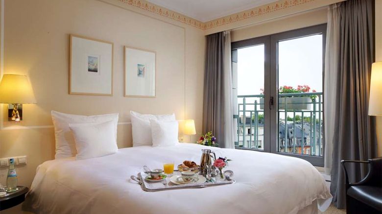 <b>Hotel Parc Belair Room</b>. Images powered by <a href="https://iceportal.shijigroup.com/" title="IcePortal" target="_blank">IcePortal</a>.