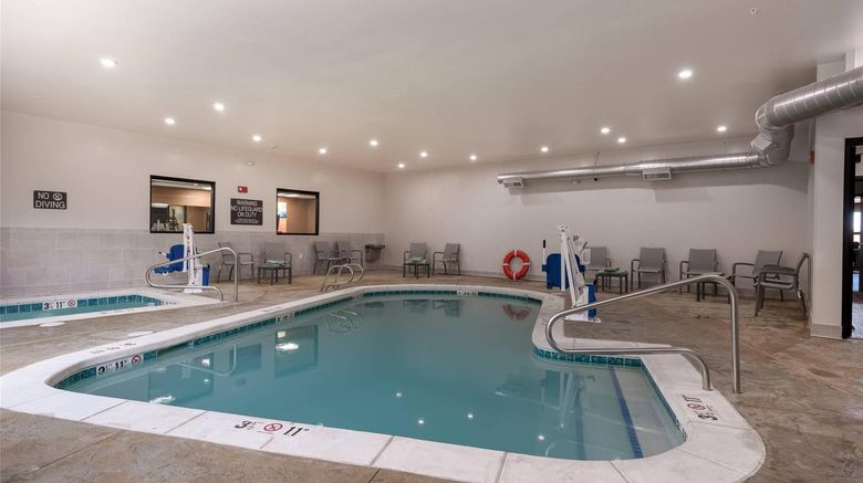 <b>Comfort Suites East-Medical Center Area Pool</b>. Images powered by <a href="https://iceportal.shijigroup.com/" title="IcePortal" target="_blank">IcePortal</a>.