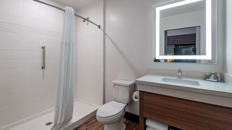 <b>MainStay Suites-Medical Center Area Room</b>. Images powered by <a href="https://iceportal.shijigroup.com/" title="IcePortal" target="_blank">IcePortal</a>.