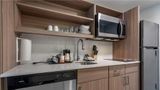 <b>MainStay Suites Room</b>. Images powered by <a href="https://iceportal.shijigroup.com/" title="IcePortal" target="_blank">IcePortal</a>.