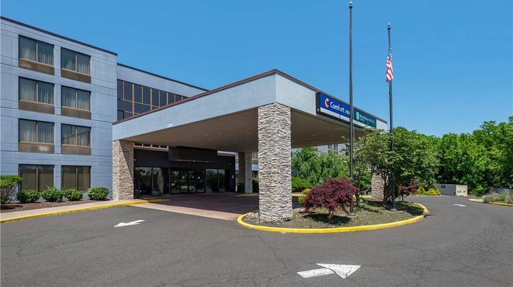 MainStay Suites Exterior