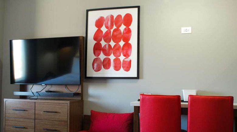 <b>Hawthorn Suites by Wyndham Oklahoma City Room</b>. Images powered by <a href="https://iceportal.shijigroup.com/" title="IcePortal" target="_blank">IcePortal</a>.
