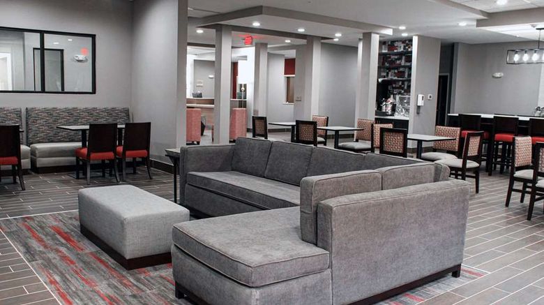 <b>Hawthorn Suites by Wyndham Oklahoma City Lobby</b>. Images powered by <a href="https://iceportal.shijigroup.com/" title="IcePortal" target="_blank">IcePortal</a>.