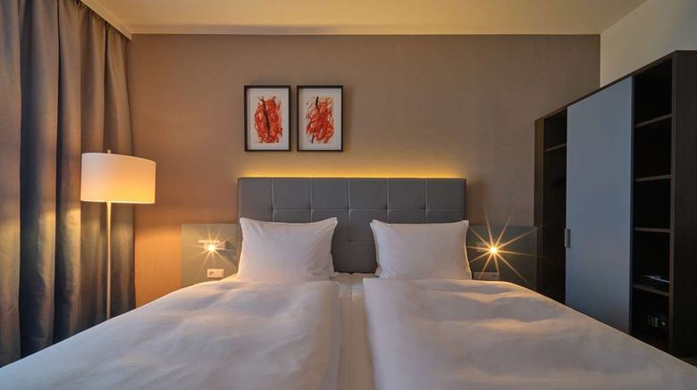 <b>Dorint Parkhotel Frankfurt/Bad Vilbel Room</b>. Images powered by <a href="https://iceportal.shijigroup.com/" title="IcePortal" target="_blank">IcePortal</a>.