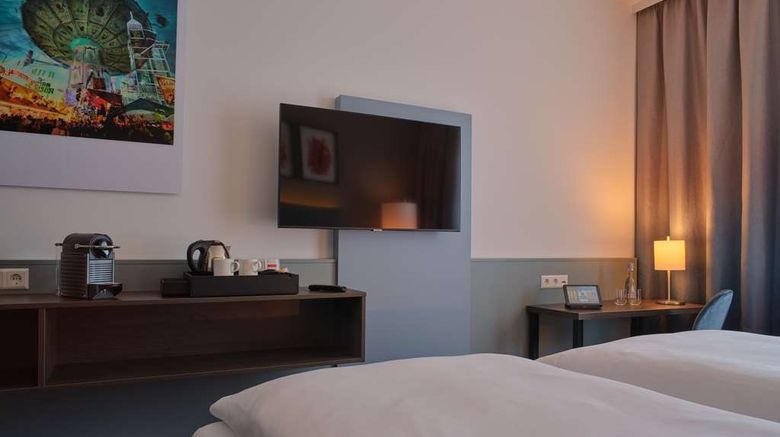 <b>Dorint Parkhotel Frankfurt/Bad Vilbel Room</b>. Images powered by <a href="https://iceportal.shijigroup.com/" title="IcePortal" target="_blank">IcePortal</a>.