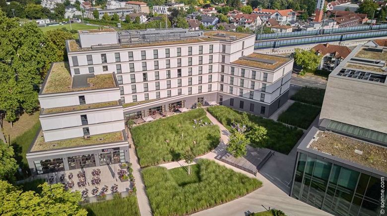 <b>Dorint Parkhotel Frankfurt/Bad Vilbel Exterior</b>. Images powered by <a href="https://iceportal.shijigroup.com/" title="IcePortal" target="_blank">IcePortal</a>.