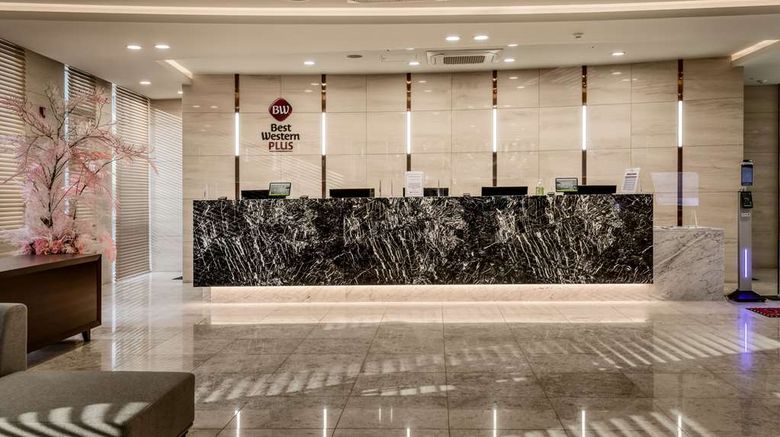 <b>Best Western Plus Hotel Sejong Lobby</b>. Images powered by <a href="https://iceportal.shijigroup.com/" title="IcePortal" target="_blank">IcePortal</a>.