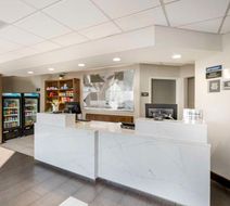 Best Western Plus Harrisonburg Lobby