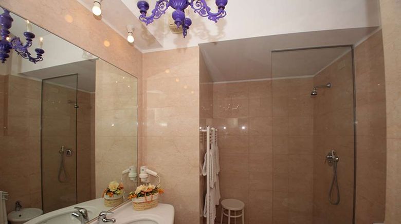 <b>Antica Locanda Dei Mercanti Room</b>. Images powered by <a href="https://iceportal.shijigroup.com/" title="IcePortal" target="_blank">IcePortal</a>.