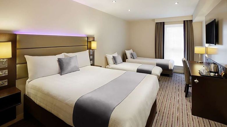 <b>Fortune Huddersfield, Sure Hotel by BW Room</b>. Images powered by <a href="https://iceportal.shijigroup.com/" title="IcePortal" target="_blank">IcePortal</a>.