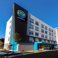 Tru by Hilton Atlanta Galleria Ballpark