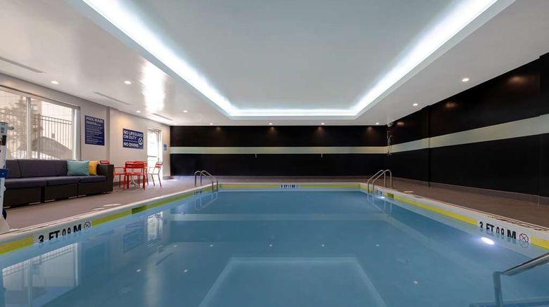 <b>Tru by Hilton Atlanta Galleria Ballpark Pool</b>. Images powered by <a href="https://iceportal.shijigroup.com/" title="IcePortal" target="_blank">IcePortal</a>.