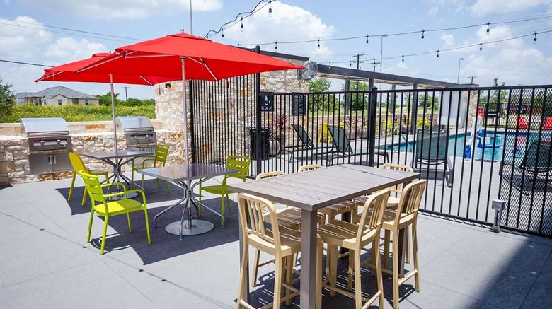 <b>Tru by Hilton Pflugerville Restaurant</b>. Images powered by <a href="https://iceportal.shijigroup.com/" title="IcePortal" target="_blank">IcePortal</a>.