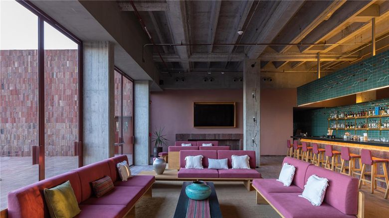 <b>Albor San Miguel de Allende Tapestry Col Lobby</b>. Images powered by <a href="https://iceportal.shijigroup.com/" title="IcePortal" target="_blank">IcePortal</a>.