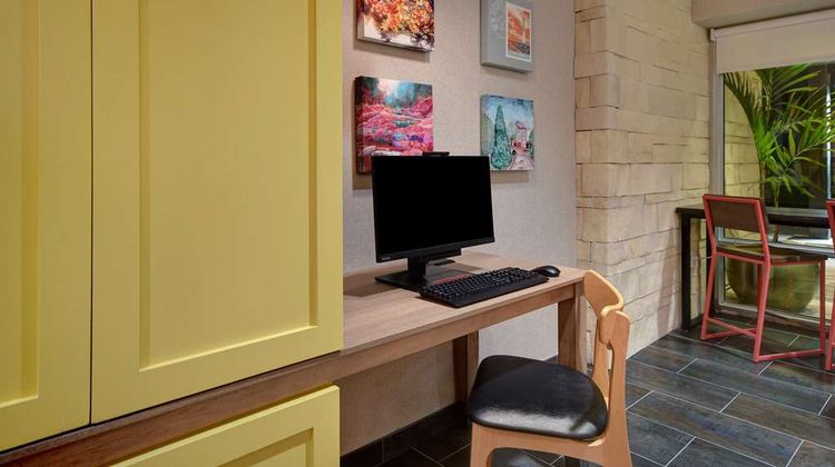 Home2 Suites by Hilton East Hanover Lobby