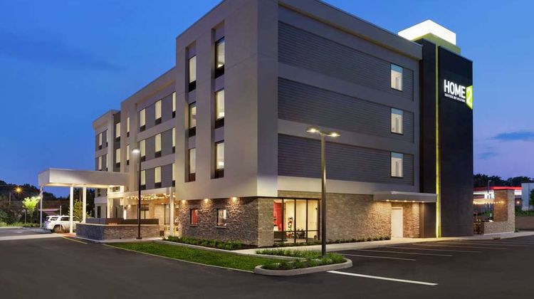Home2 Suites by Hilton New Brunswick Exterior
