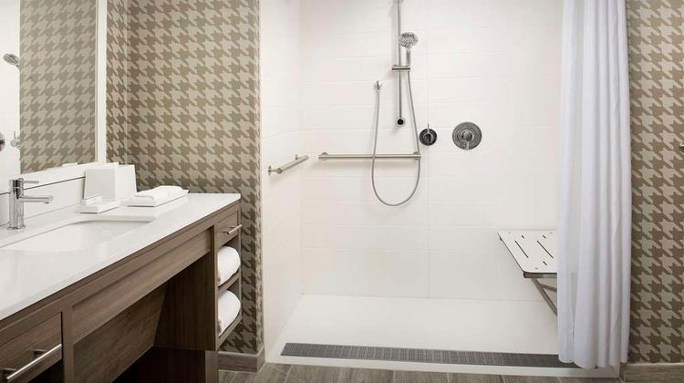 Home2 Stes by Hilton Fort Myers Airport Room