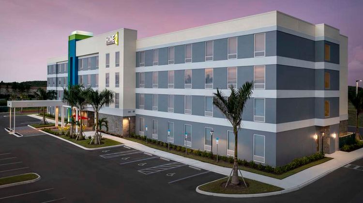 Home2 Stes by Hilton Fort Myers Airport Exterior
