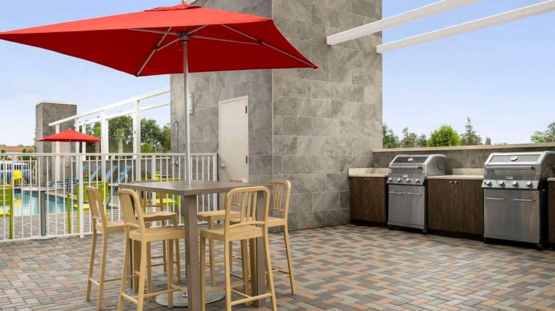 <b>Home2 Stes by Hilton Fort Myers Airport Exterior</b>. Images powered by <a href="https://iceportal.shijigroup.com/" title="IcePortal" target="_blank">IcePortal</a>.