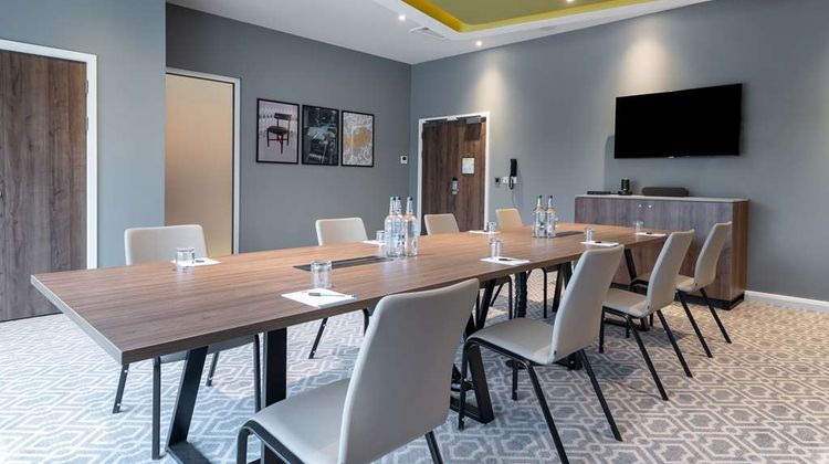 Hampton by Hilton High Wycombe Meeting