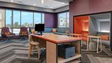 Tru by Hilton Macon North Lobby