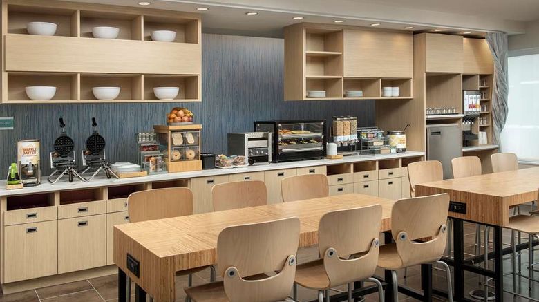 <b>Home2 Suites by Hilton Orlando Downtown Restaurant</b>. Images powered by <a href="https://iceportal.shijigroup.com/" title="IcePortal" target="_blank">IcePortal</a>.