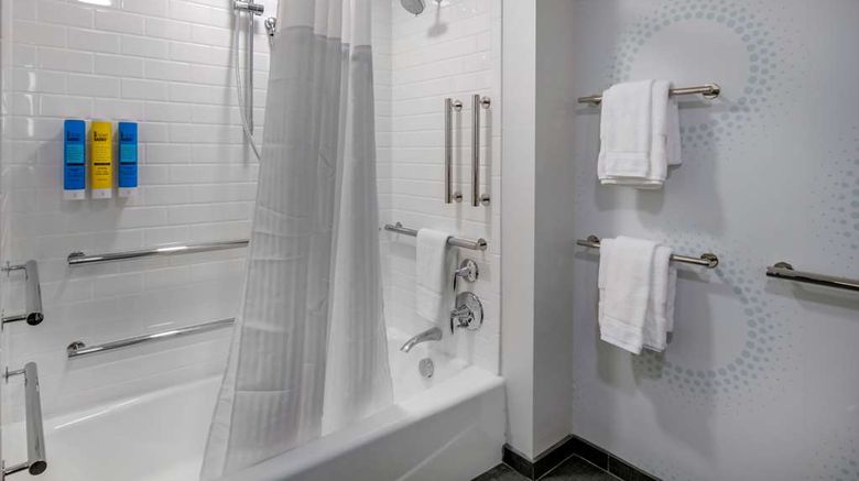 <b>Tru by Hilton Omaha I-80 at 72nd Street Room</b>. Images powered by <a href="https://iceportal.shijigroup.com/" title="IcePortal" target="_blank">IcePortal</a>.