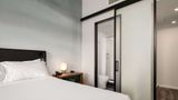 <b>Motto By Hilton Philadelphia Rittenhouse Room</b>. Images powered by <a href="https://iceportal.shijigroup.com/" title="IcePortal" target="_blank">IcePortal</a>.