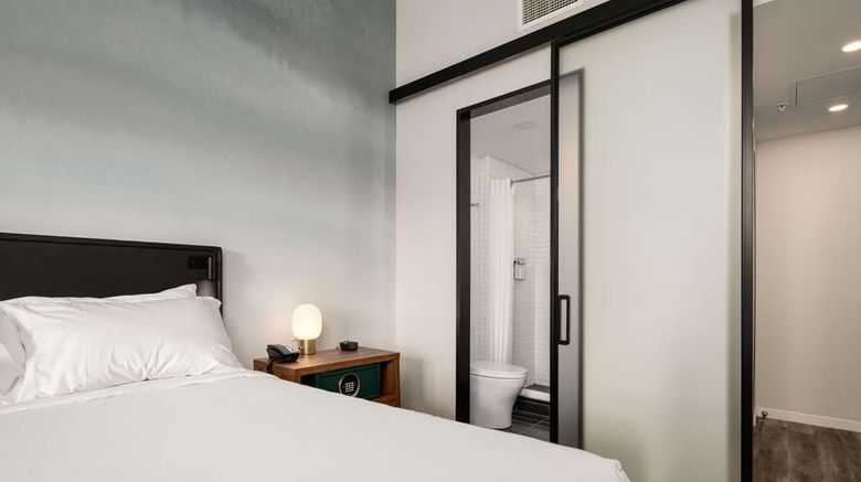 <b>Motto By Hilton Philadelphia Rittenhouse Room</b>. Images powered by <a href="https://iceportal.shijigroup.com/" title="IcePortal" target="_blank">IcePortal</a>.