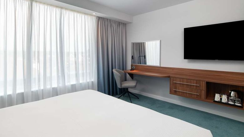 <b>Hampton by Hilton Canterbury Room</b>. Images powered by <a href="https://iceportal.shijigroup.com/" title="IcePortal" target="_blank">IcePortal</a>.