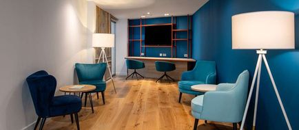 Hampton by Hilton Canterbury Lobby