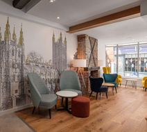 Hampton by Hilton Canterbury Lobby