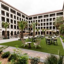 Estancia del Norte, Tapestry Coll Hilton