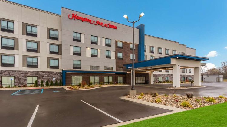Hampton Inn & Suites Benton Harbor Exterior